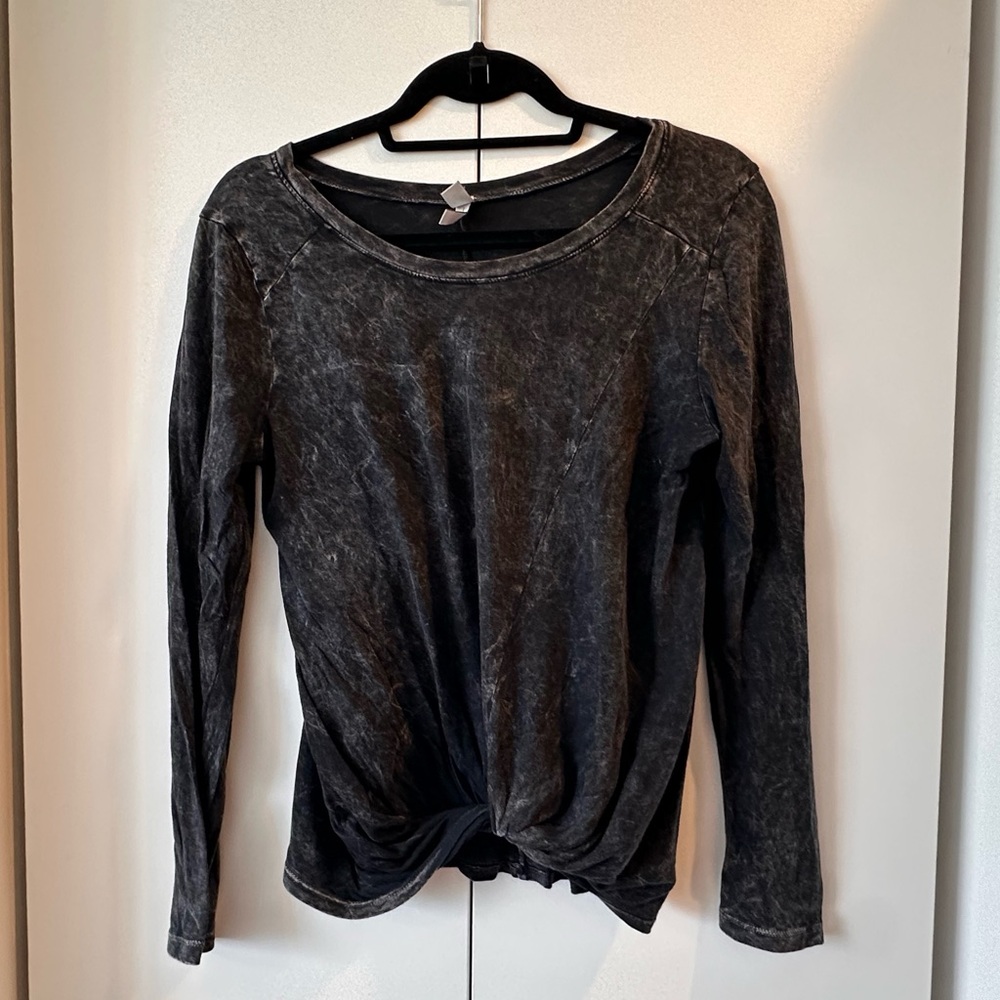 Zelle Long Sleeve Top with Twist Detail